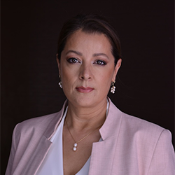 OZGUR_AKAS